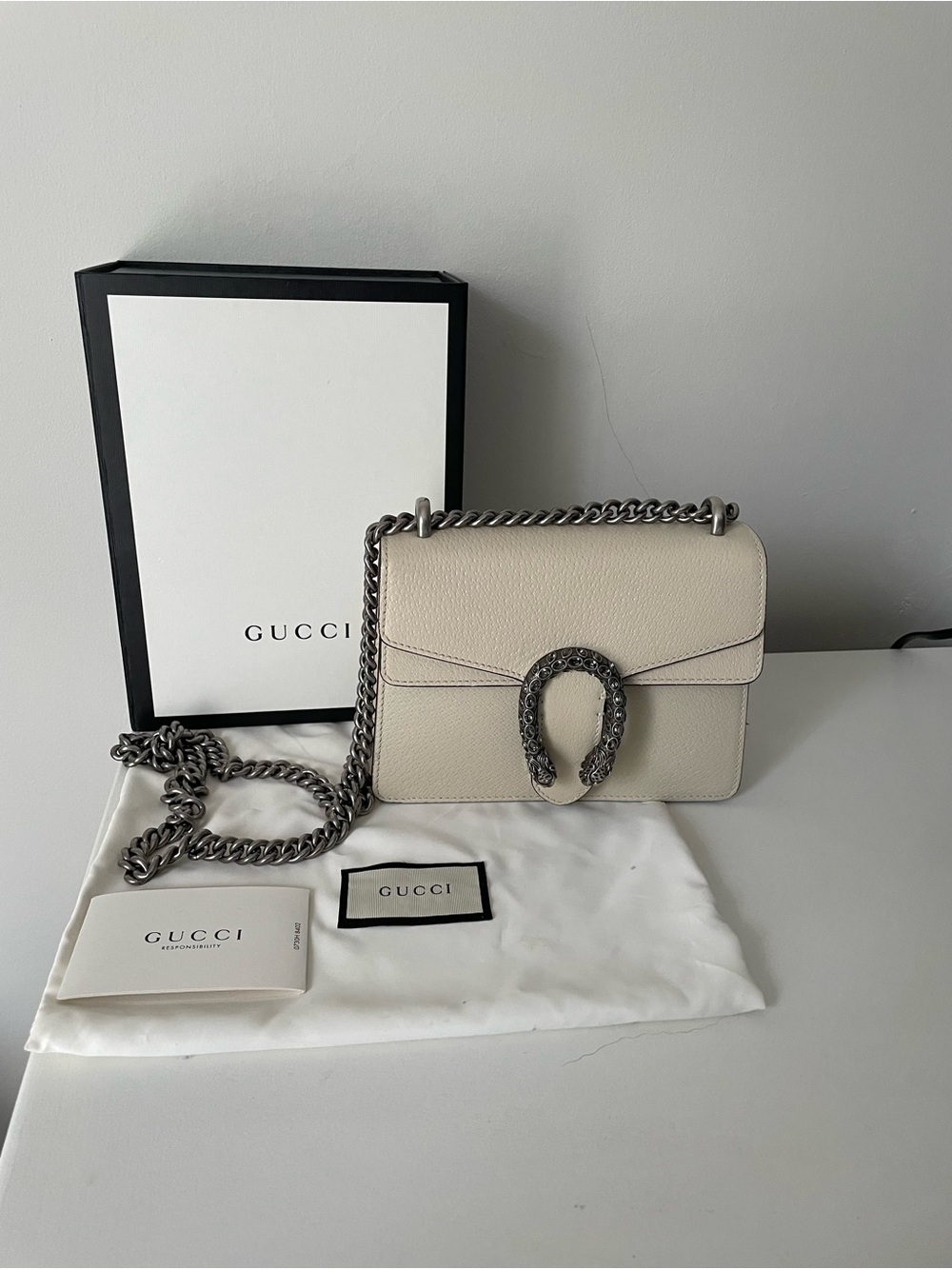 Gucci Dionysus Leather Mini Shoulder Bag - Picture 5 of 6